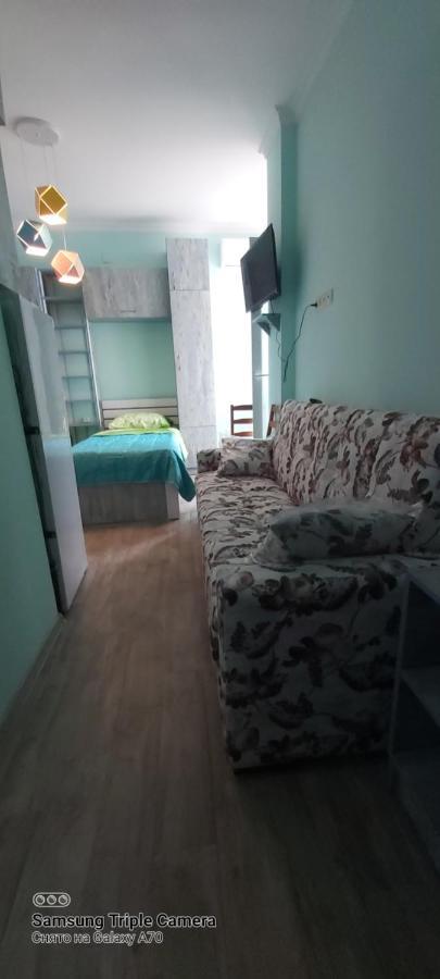 Студия Радуга У Моря Колхида Apartman Batumi Kültér fotó