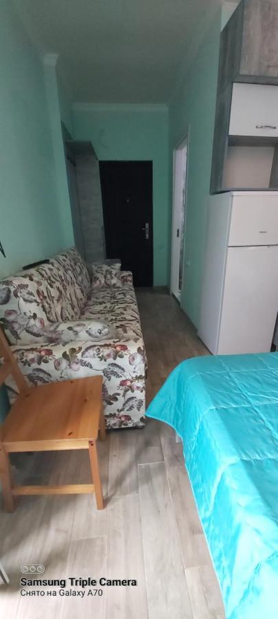 Студия Радуга У Моря Колхида Apartman Batumi Kültér fotó